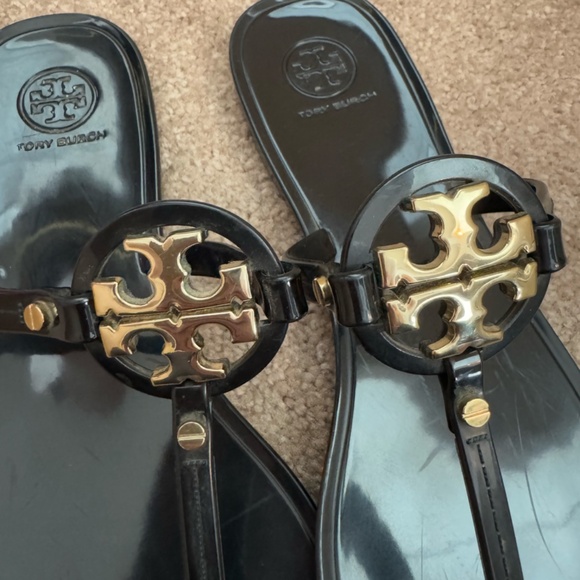 Tory Burch Jelly Sandals - Picture 8 of 8